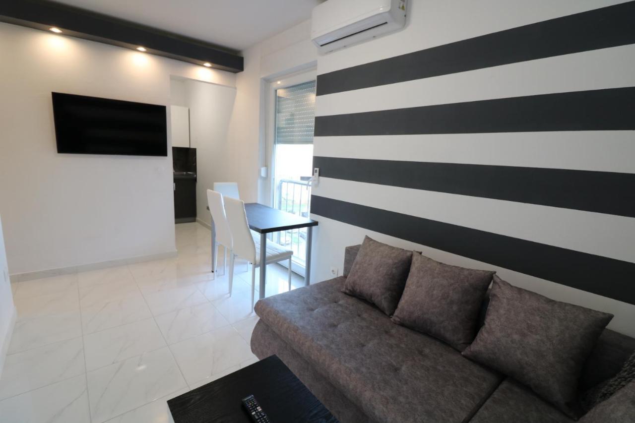 Appartement Sneky à Pula Extérieur photo
